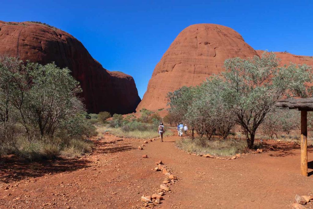 australia-uluru-kata-tjuta