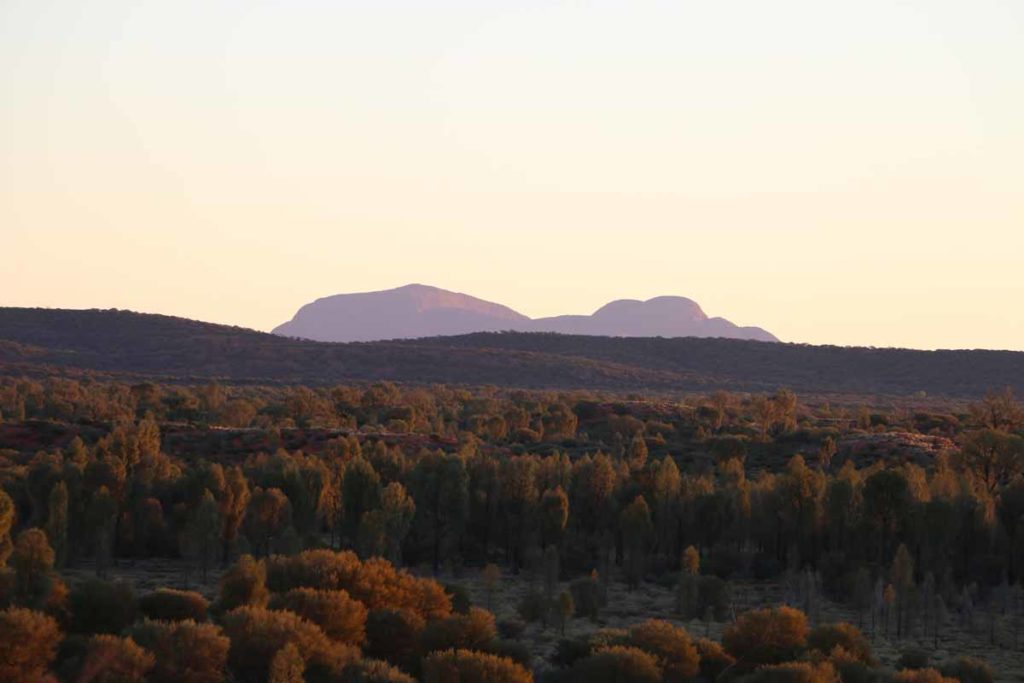 australia-outback-uluru-kata-tjuta