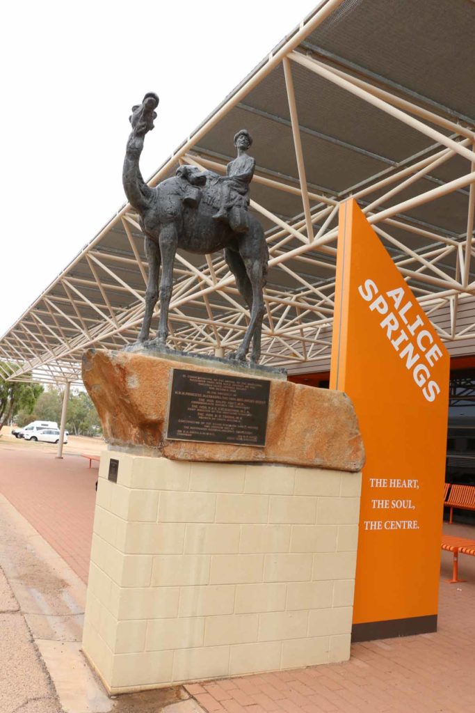 australia-the-ghan-train