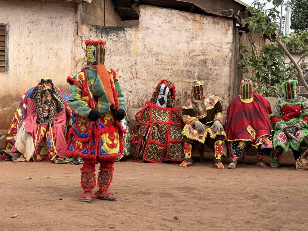 africa-benin-egungun-mask-dancers