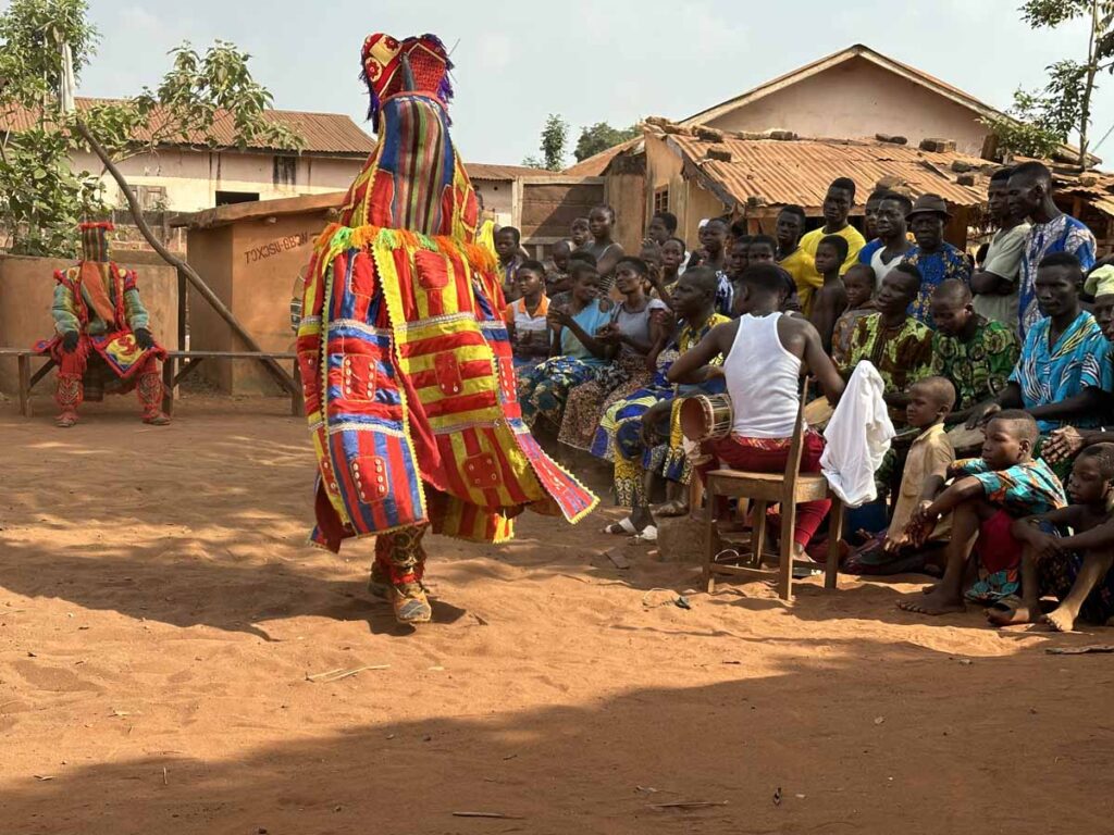 africa-benin-egungun-mask-dancers