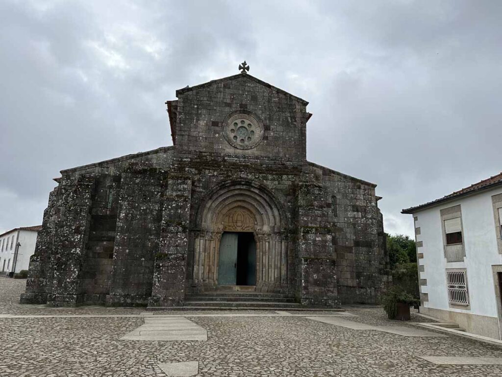 camino-de-santiago-portuguese