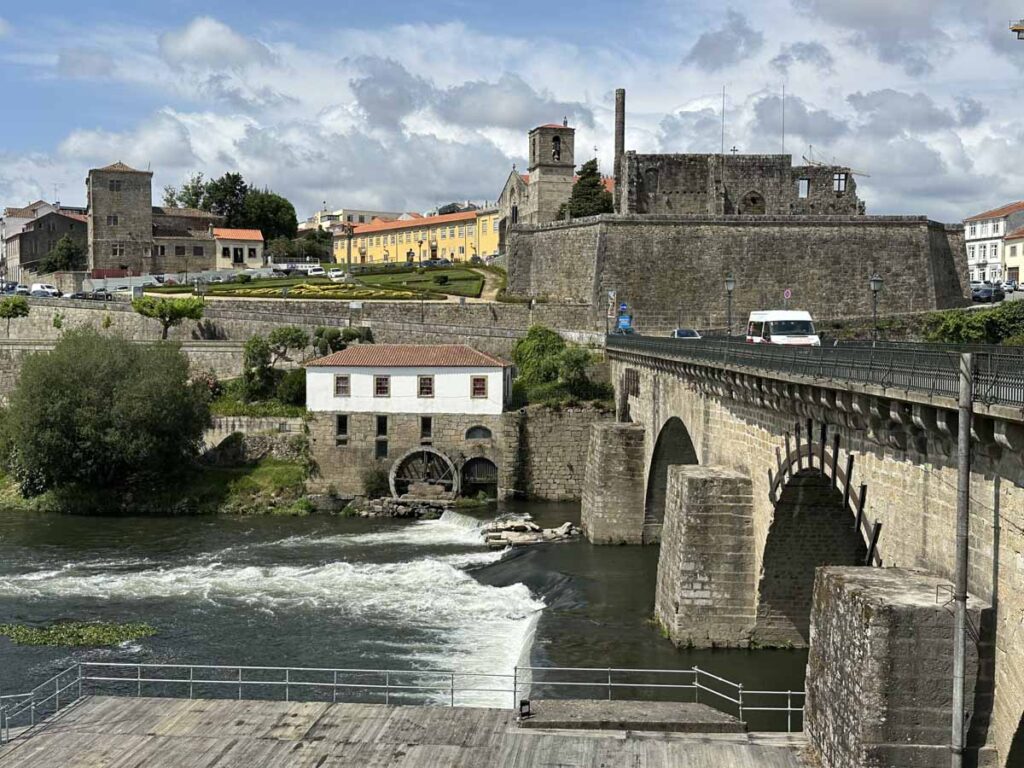 camino-de-santiago-portuguese