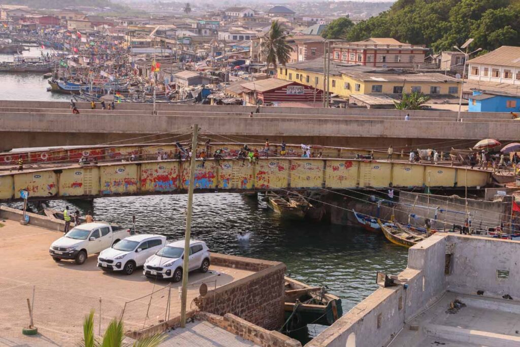 ghana-elmina-fishing-port