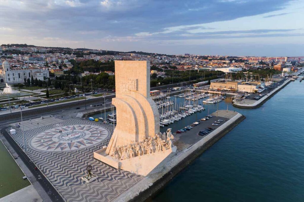 portugal-lisbon-belem-monument-to-discoveries