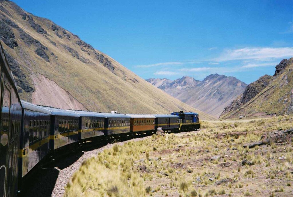 peru-cusco-puno-train-ride