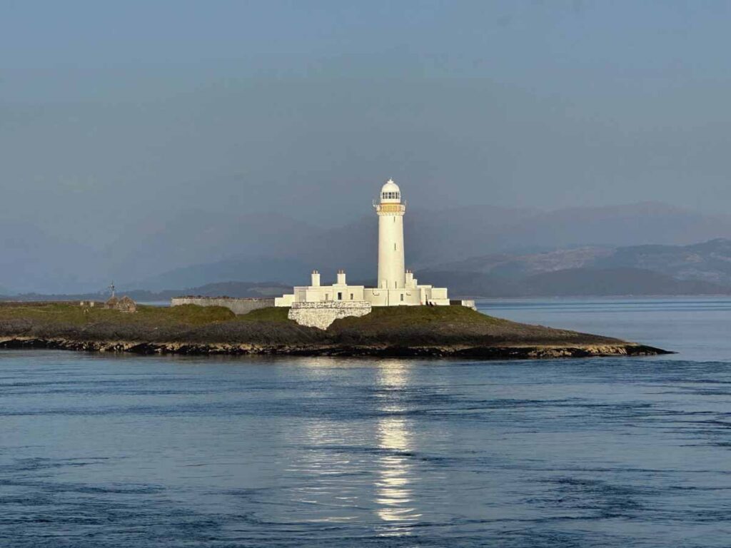 Scotland-oban-ferry-to-mull