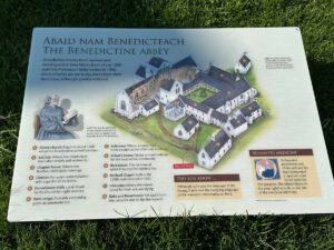 Scotland-iona-abbey