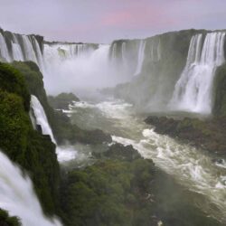 argentina-brazil-iguazu-falls