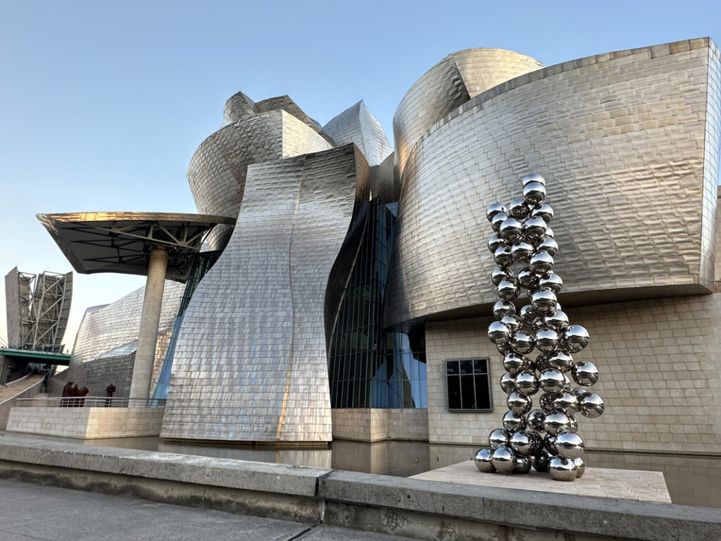 spain-bilbao-guggenheim-museum