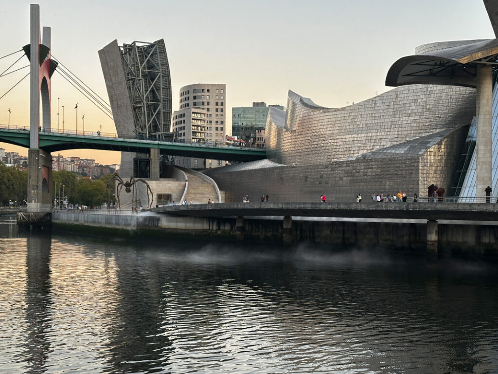 spain-bilbao-guggenheim-museum